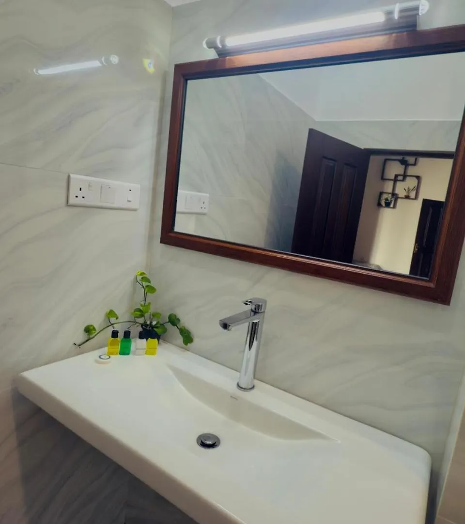 Aloe Transit Hotel Katunayake