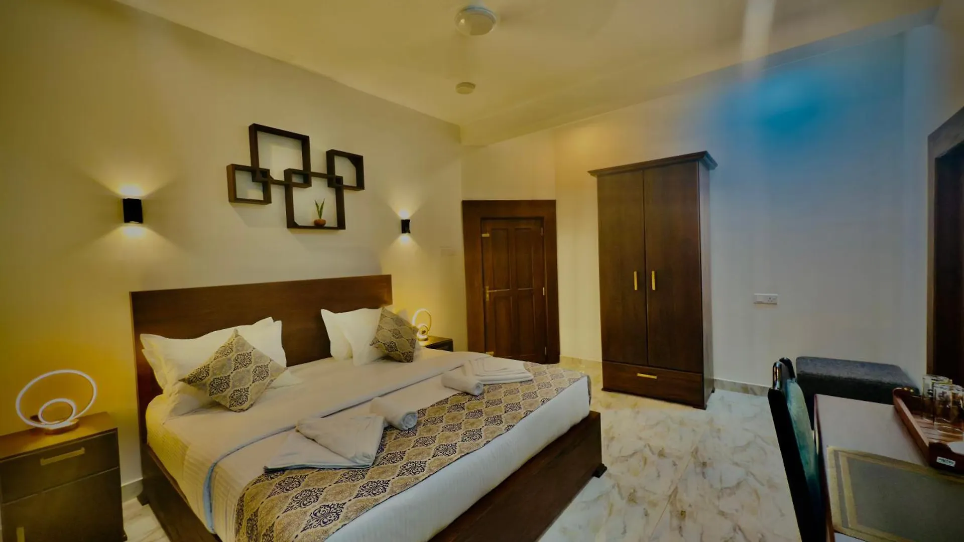 Aloe Transit Hotel Katunayake